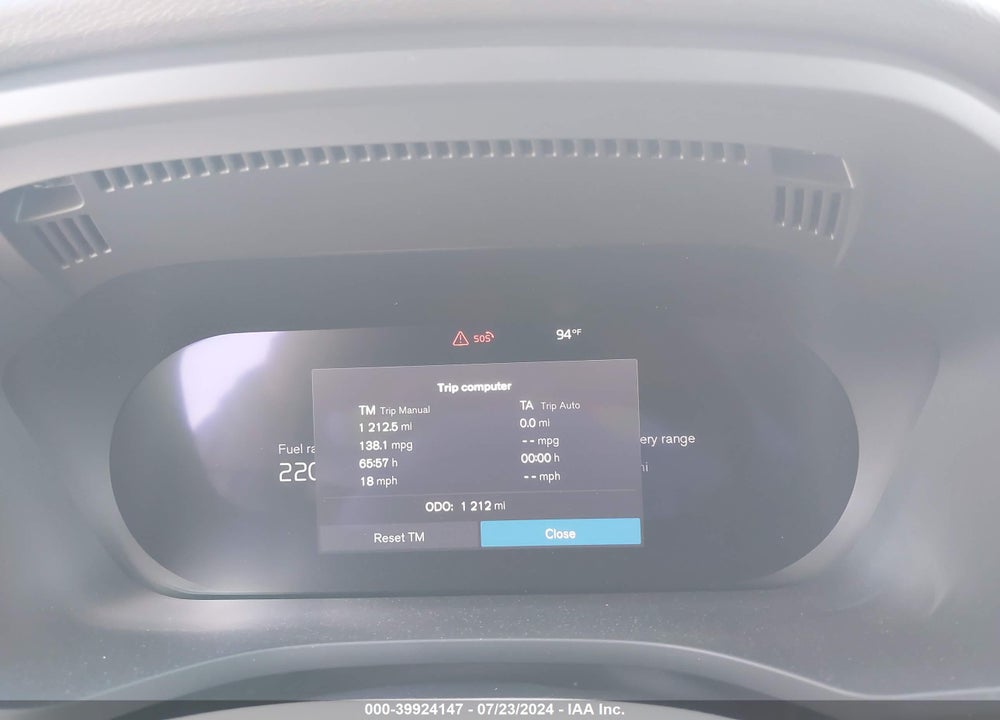 2024 VOLVO XC60 RECHARGE PLUG-IN HYBRID T8 PLUS DARK THEME VIN: YV4H60DL9R1896826