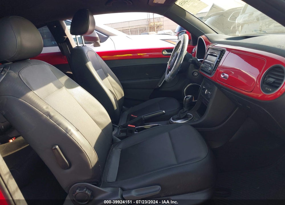 2012 VOLKSWAGEN BEETLE 2.5L VIN: 3VWJP7AT6CM601381