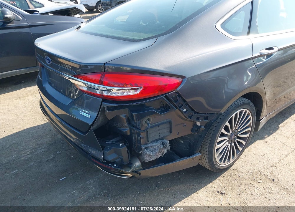 2017 FORD FUSION SE VIN: 3FA6P0H92HR365645