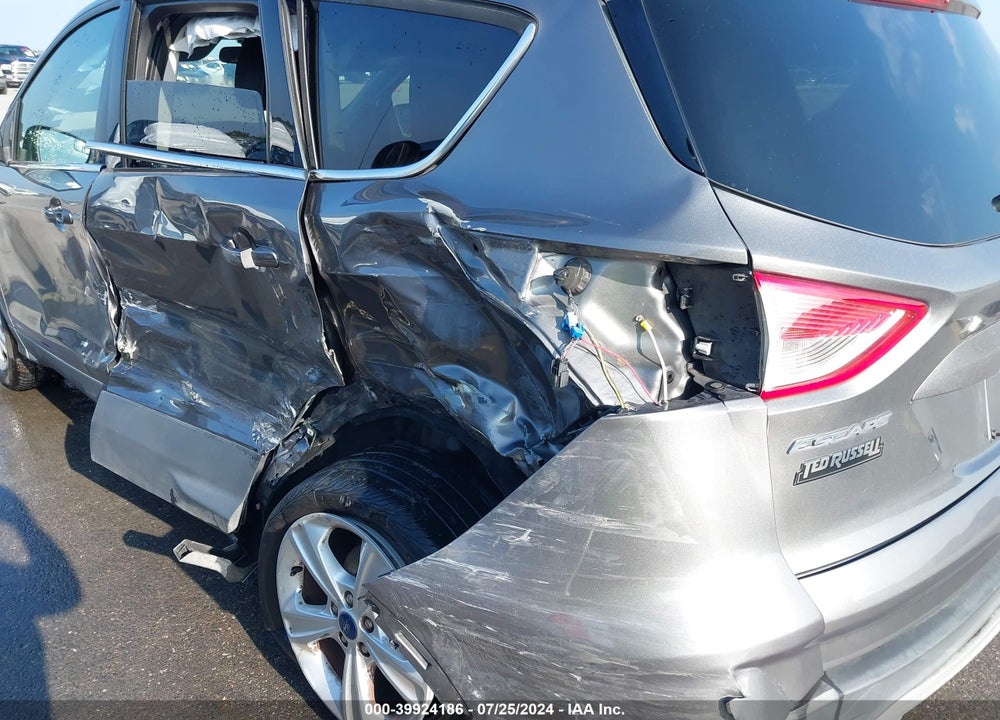 2013 FORD ESCAPE SE VIN: 1FMCU0GX8DUA45623