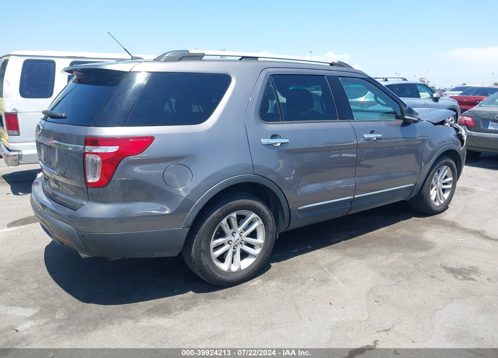 2013 FORD EXPLORER XLT VIN: 1FM5K7D89DGC44909