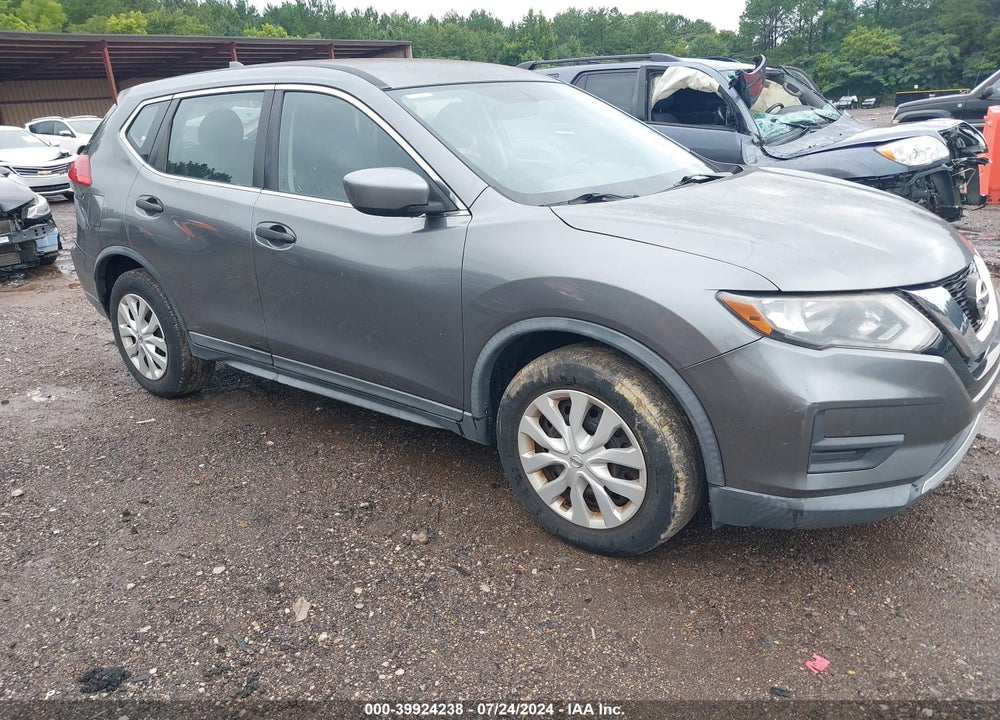 2017 NISSAN ROGUE S VIN: KNMAT2MTXHP505865