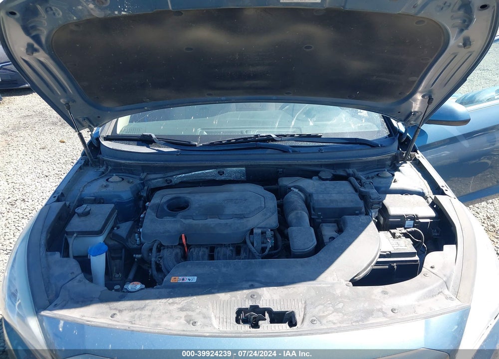 2015 HYUNDAI SONATA SE VIN: 5NPE24AF1FH066627