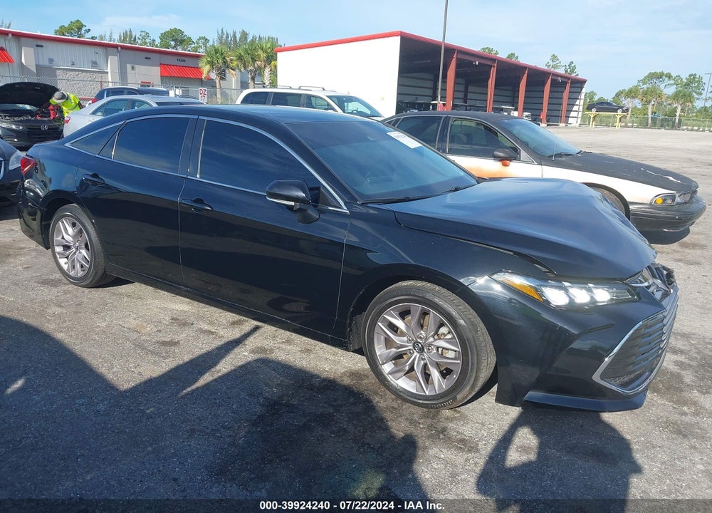 2019 TOYOTA AVALON XLE VIN: 4T1BZ1FBXKU027680