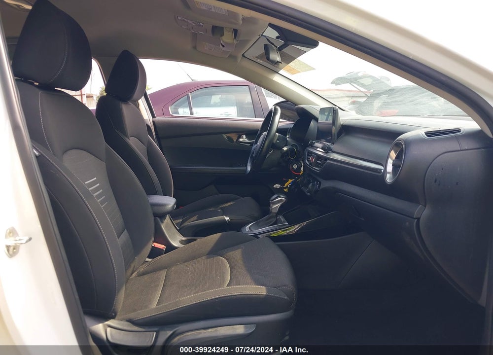 2019 KIA FORTE S VIN: 3KPF34AD7KE044890