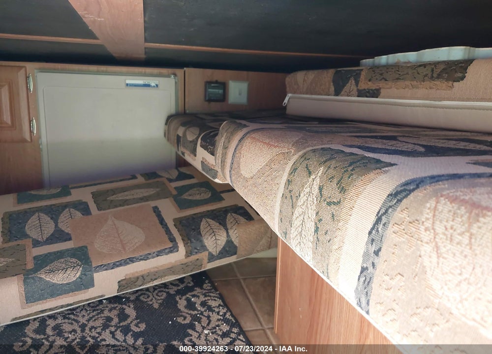 2008 JAYCO OTHER VIN: 1UJAJ01F281BB0461