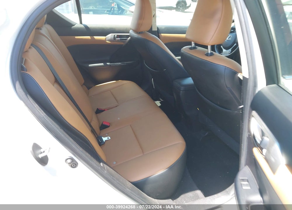 2016 LEXUS CT 200H VIN: JTHKD5BH2G2274200