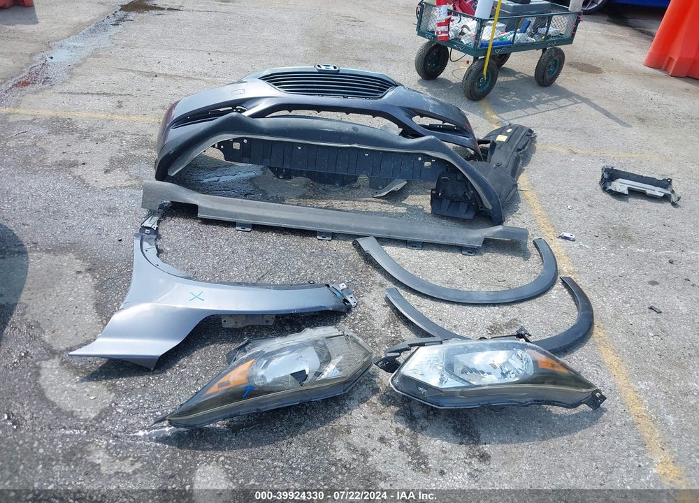 2016 HONDA HR-V VIN: 3CZRU5H33GM743776
