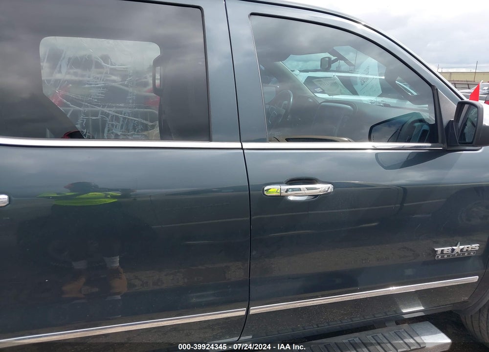 2018 GMC SIERRA 1500 SLT VIN: 3GTP1NEC9JG355242