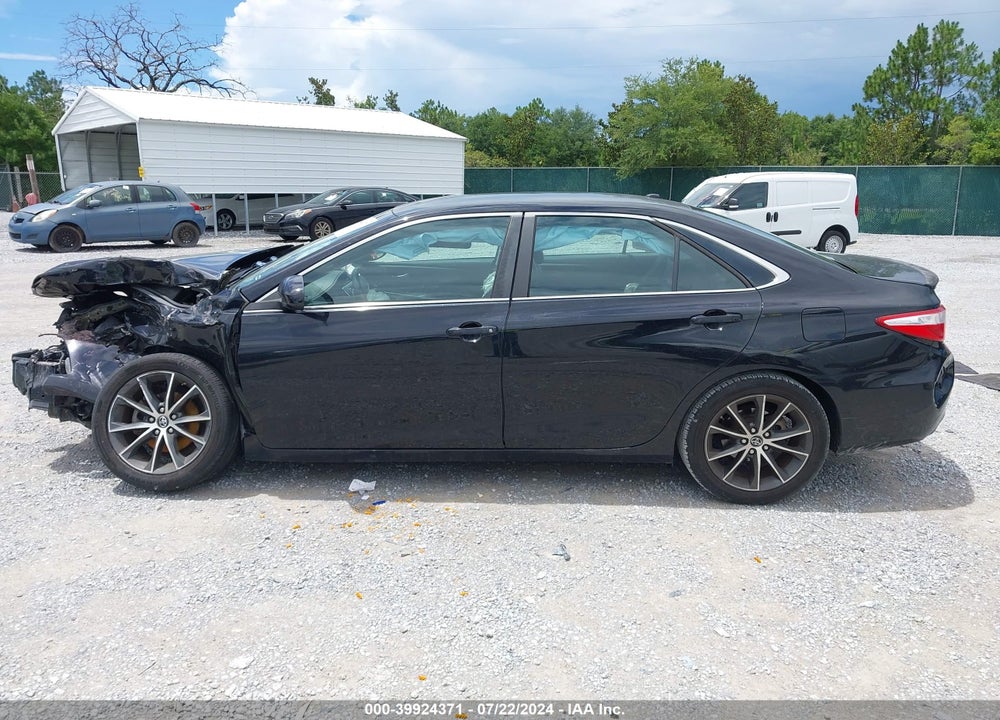2015 TOYOTA CAMRY SE VIN: 4T1BF1FK7FU872808