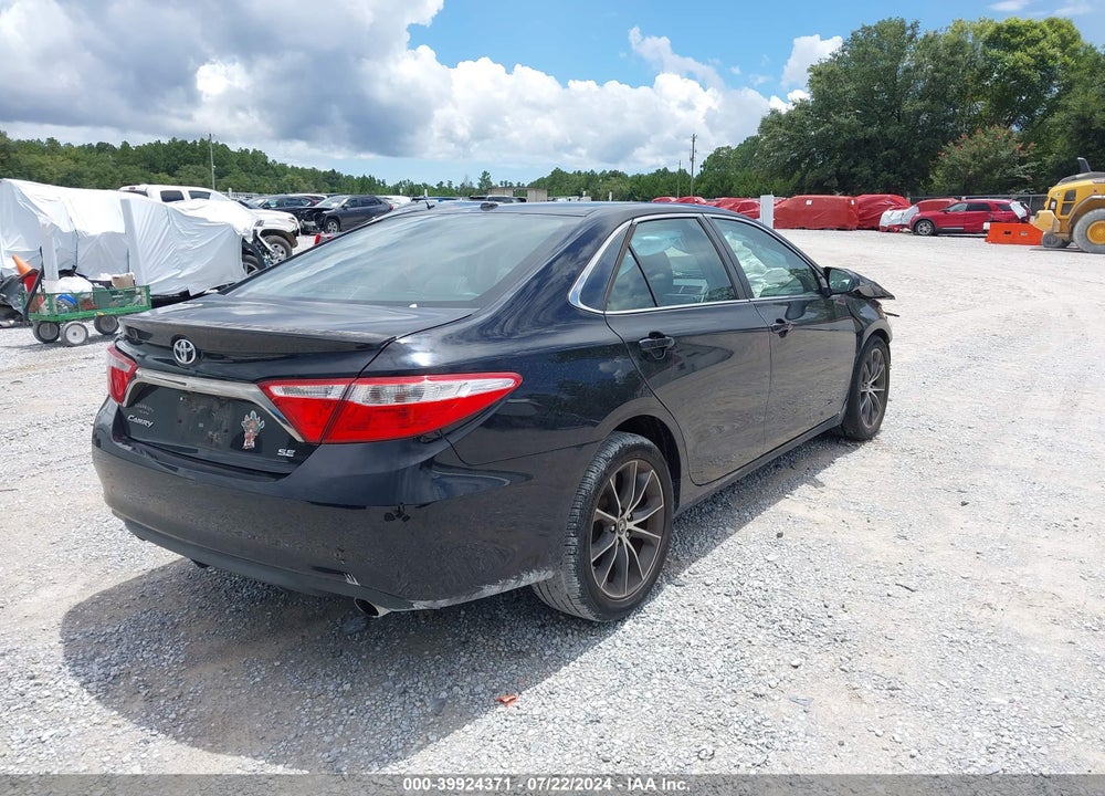 2015 TOYOTA CAMRY SE VIN: 4T1BF1FK7FU872808