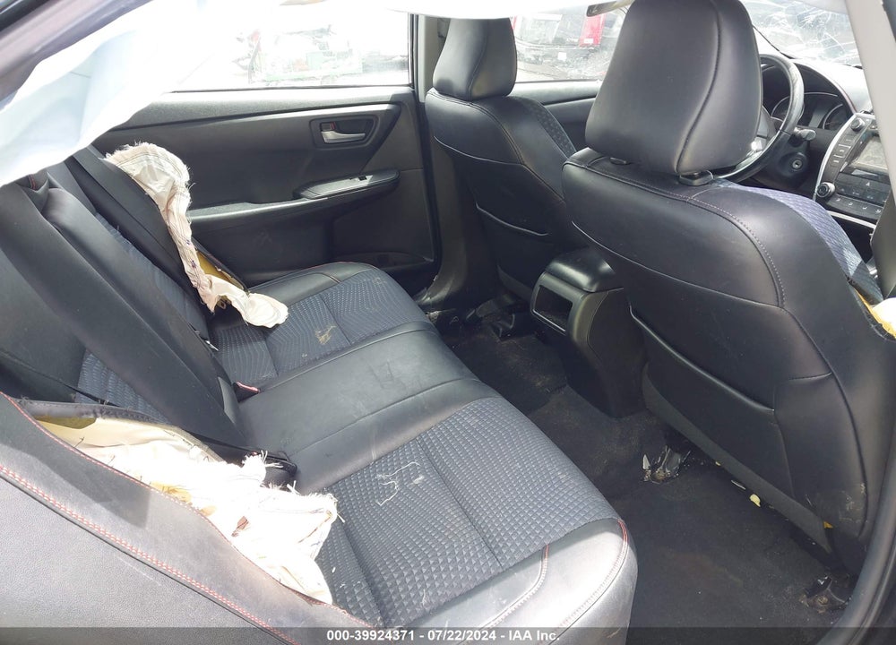 2015 TOYOTA CAMRY SE VIN: 4T1BF1FK7FU872808