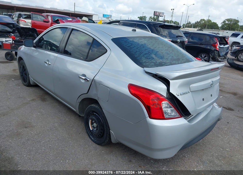 2017 NISSAN VERSA 1.6 SV VIN: 3N1CN7AP5HL868175