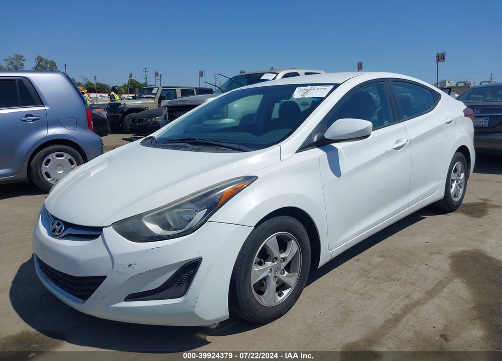2015 HYUNDAI ELANTRA SE VIN: 5NPDH4AE3FH552566