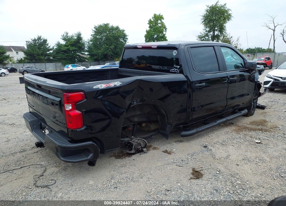 2023 CHEVROLET SILVERADO 1500 4WD SHORT BED CUSTOM VIN: 1GCPDBEK9PZ333781