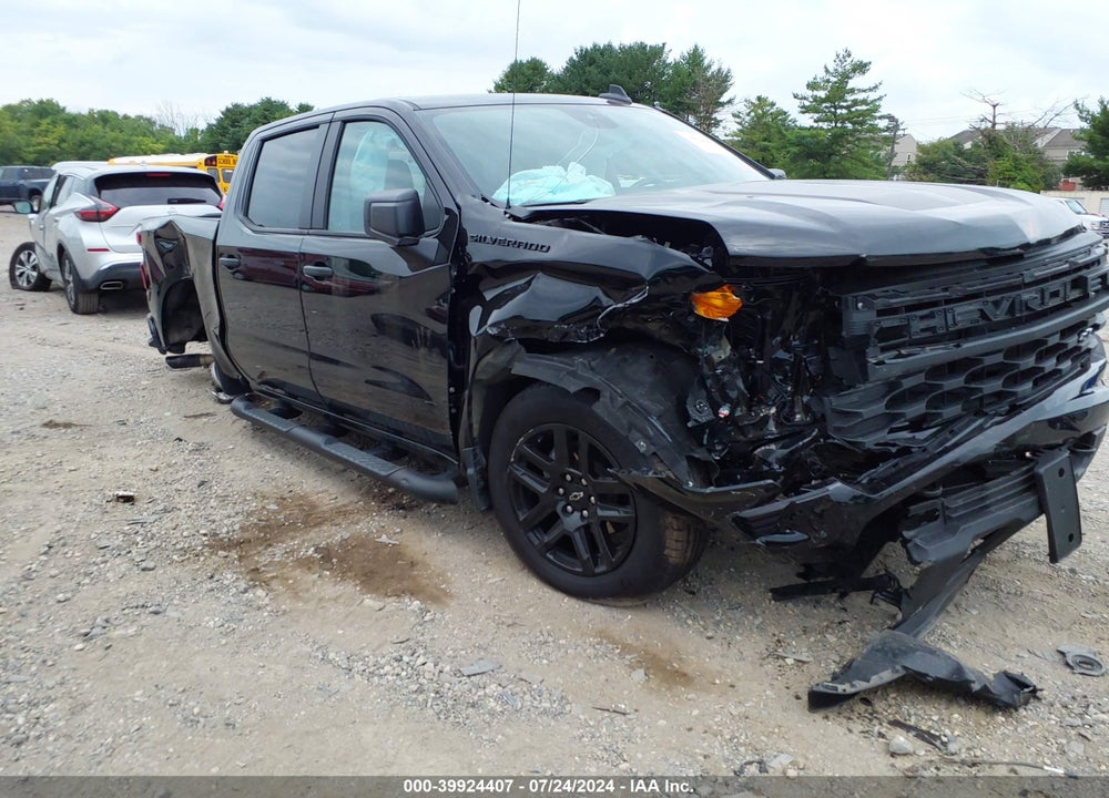 2023 CHEVROLET SILVERADO 1500 4WD SHORT BED CUSTOM VIN: 1GCPDBEK9PZ333781