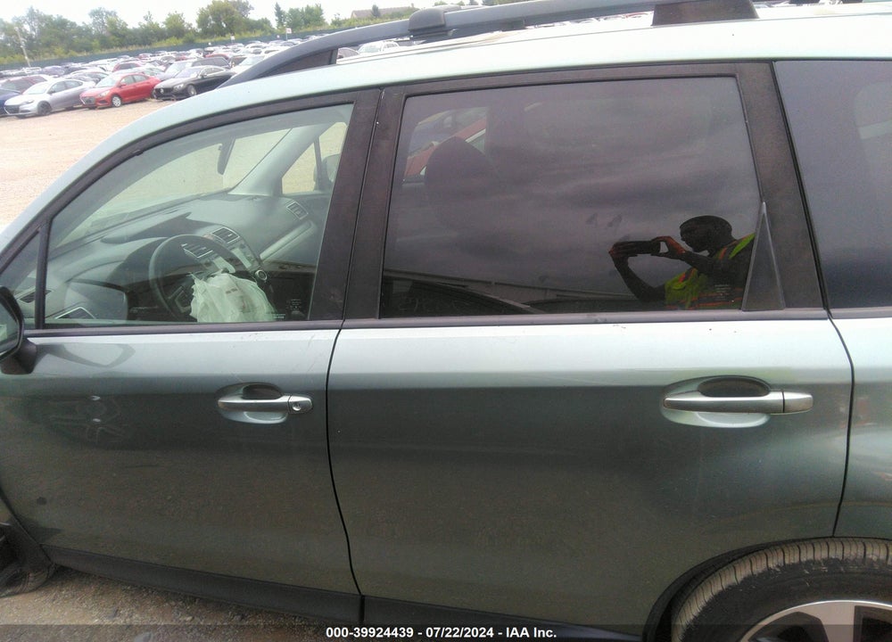 2017 SUBARU FORESTER 2.5I PREMIUM VIN: JF2SJAEC9HH494971