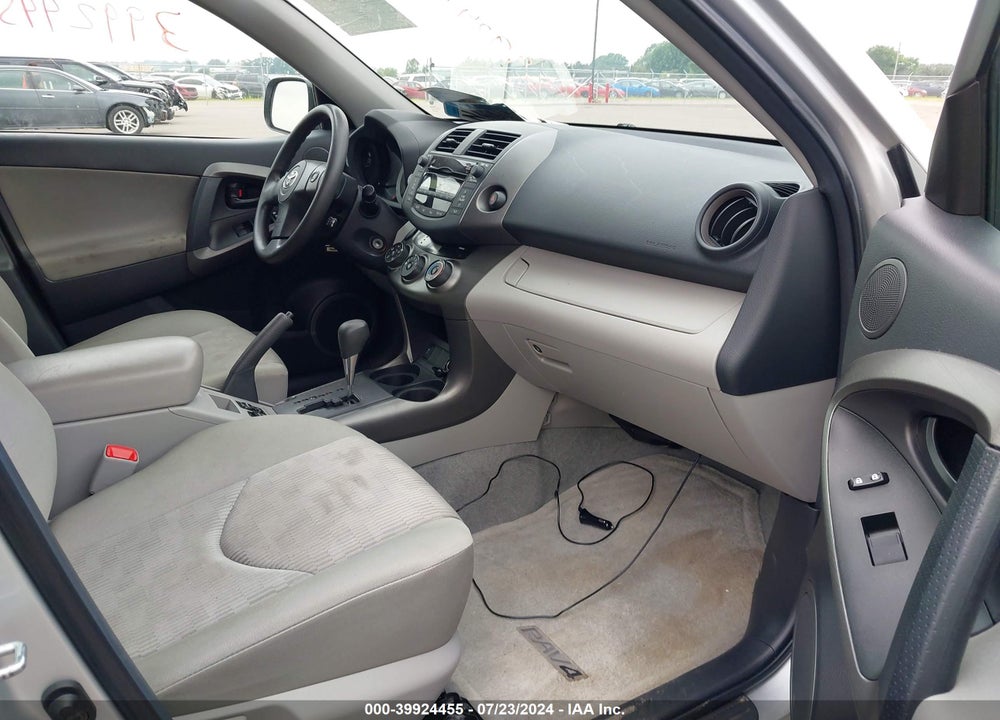 2010 TOYOTA RAV4 VIN: 2T3BF4DV3AW055897