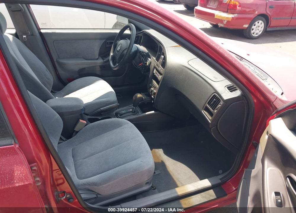 2004 HYUNDAI ELANTRA GLS/GT VIN: KMHDN46D74U903857
