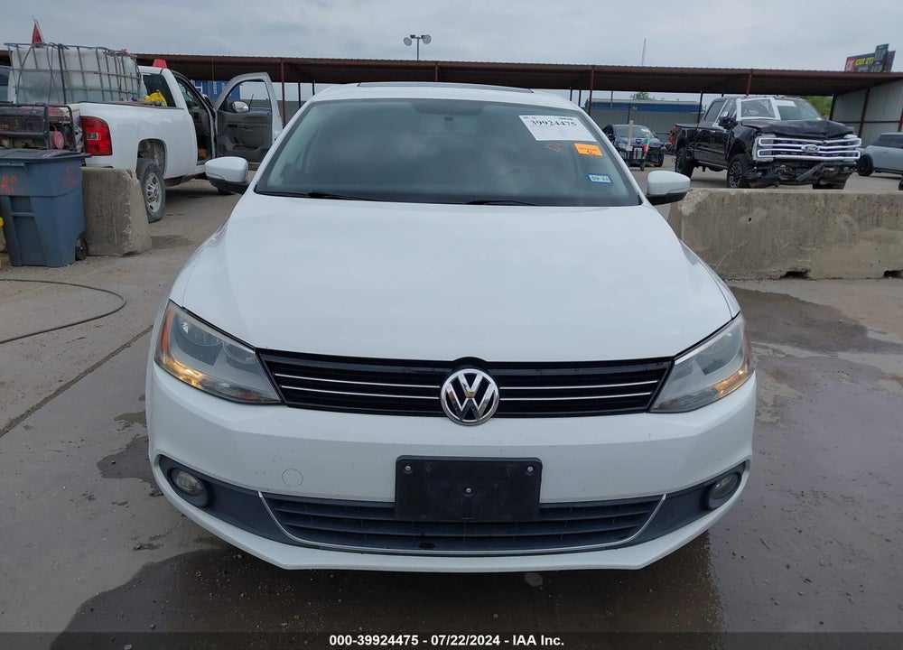 2014 VOLKSWAGEN JETTA 2.0L TDI VIN: 3VWLL7AJ1EM435051
