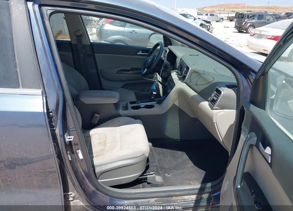 2017 KIA SPORTAGE LX VIN: KNDPM3AC3H7227571