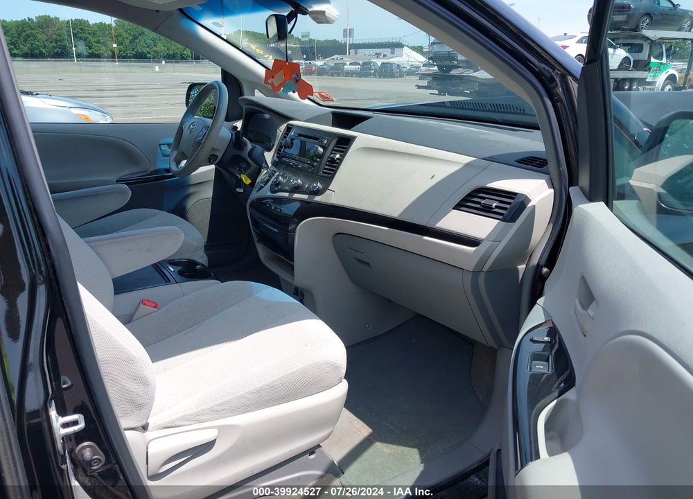 2012 TOYOTA SIENNA LE 7 PASSENGER VIN: 5TDJK3DC5CS036515