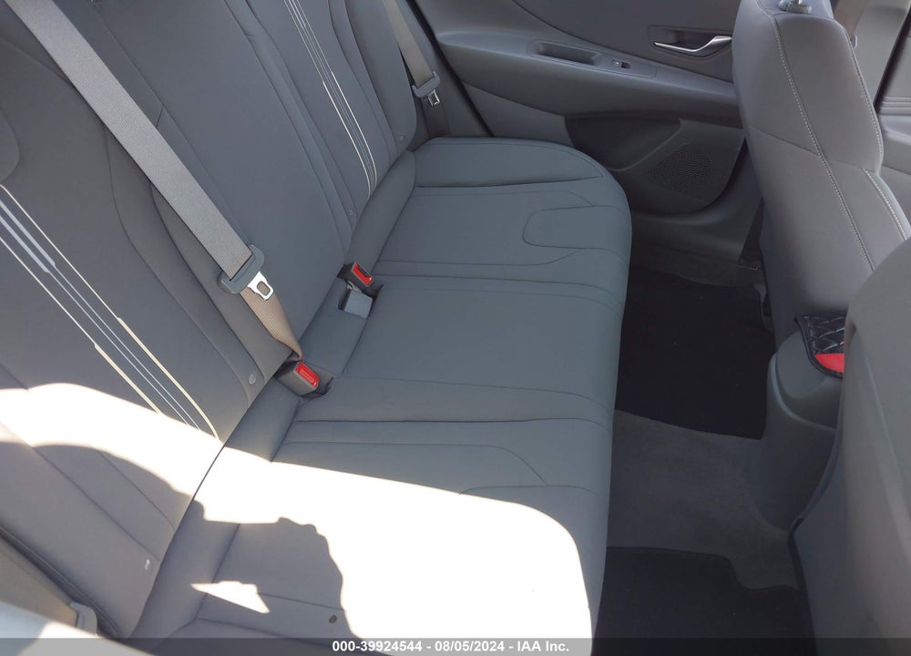 2023 HYUNDAI ELANTRA SEL VIN: KMHLS4AG5PU565563
