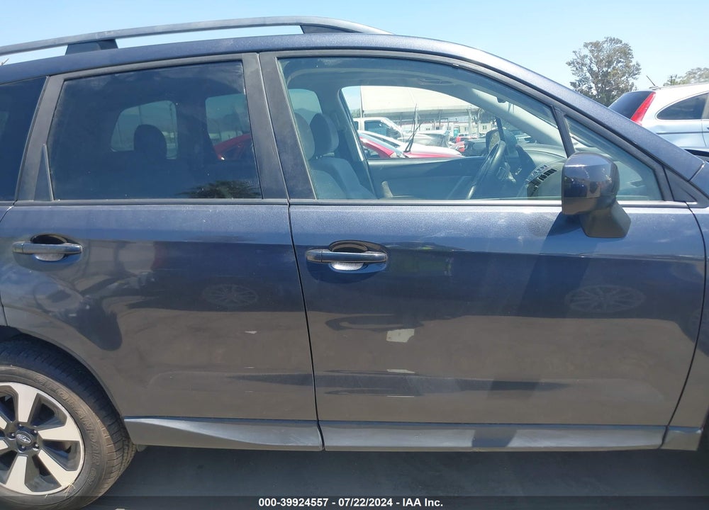 2018 SUBARU FORESTER 2.5I PREMIUM VIN: JF2SJAGCXJH430392