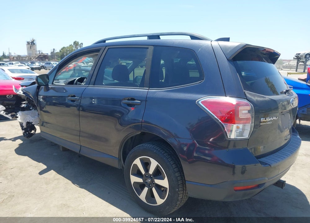 2018 SUBARU FORESTER 2.5I PREMIUM VIN: JF2SJAGCXJH430392