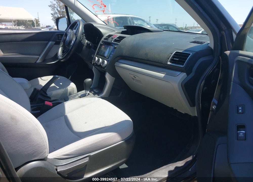 2018 SUBARU FORESTER 2.5I PREMIUM VIN: JF2SJAGCXJH430392