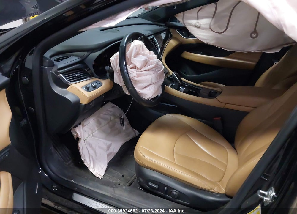 2019 BUICK LACROSSE AWD ESSENCE VIN: 1G4ZR5SS7KU130485