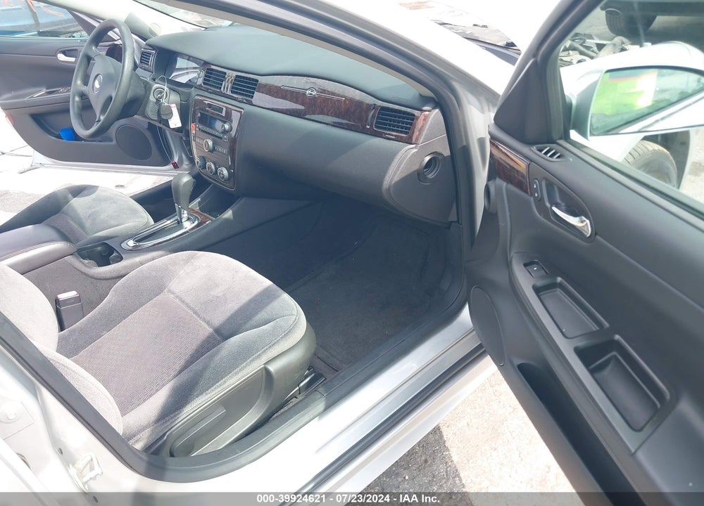 2014 CHEVROLET IMPALA LIMITED LS VIN: 2G1WA5E38E1141958