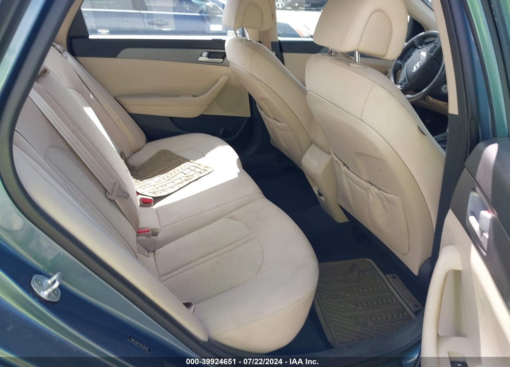 2016 HYUNDAI SONATA SE VIN: 5NPE24AF2GH336336