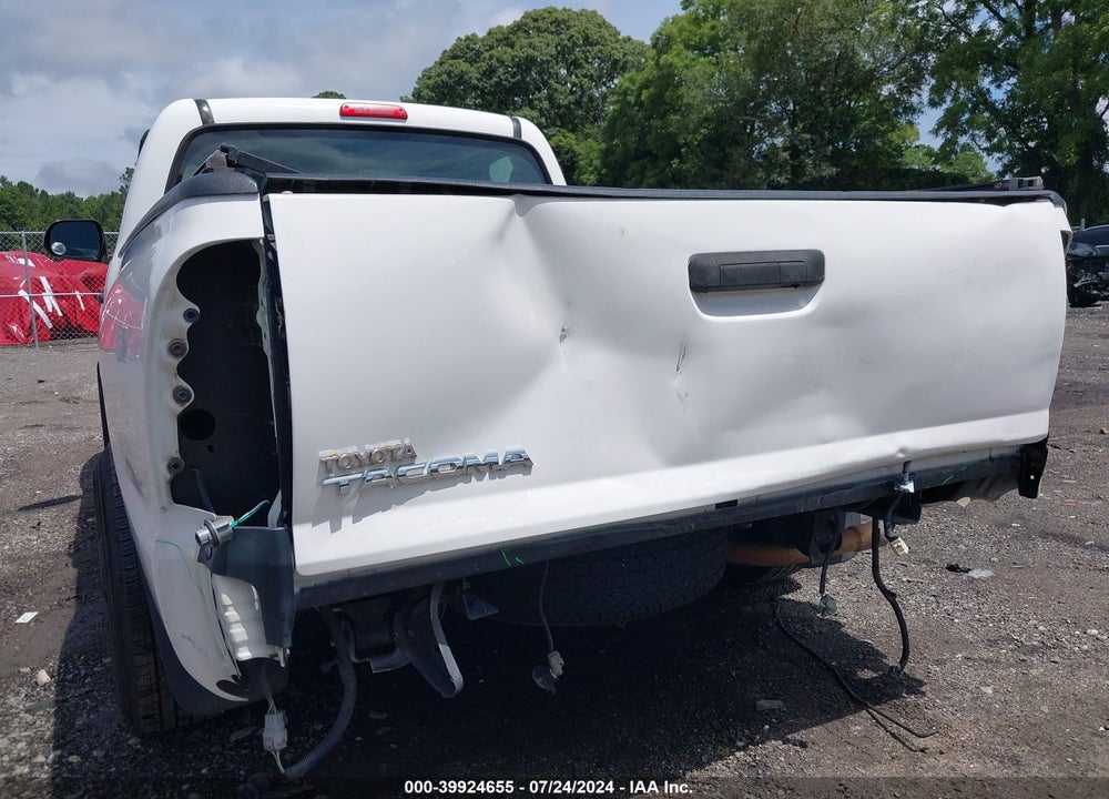 2014 TOYOTA TACOMA VIN: 5TFNX4CN2EX033113