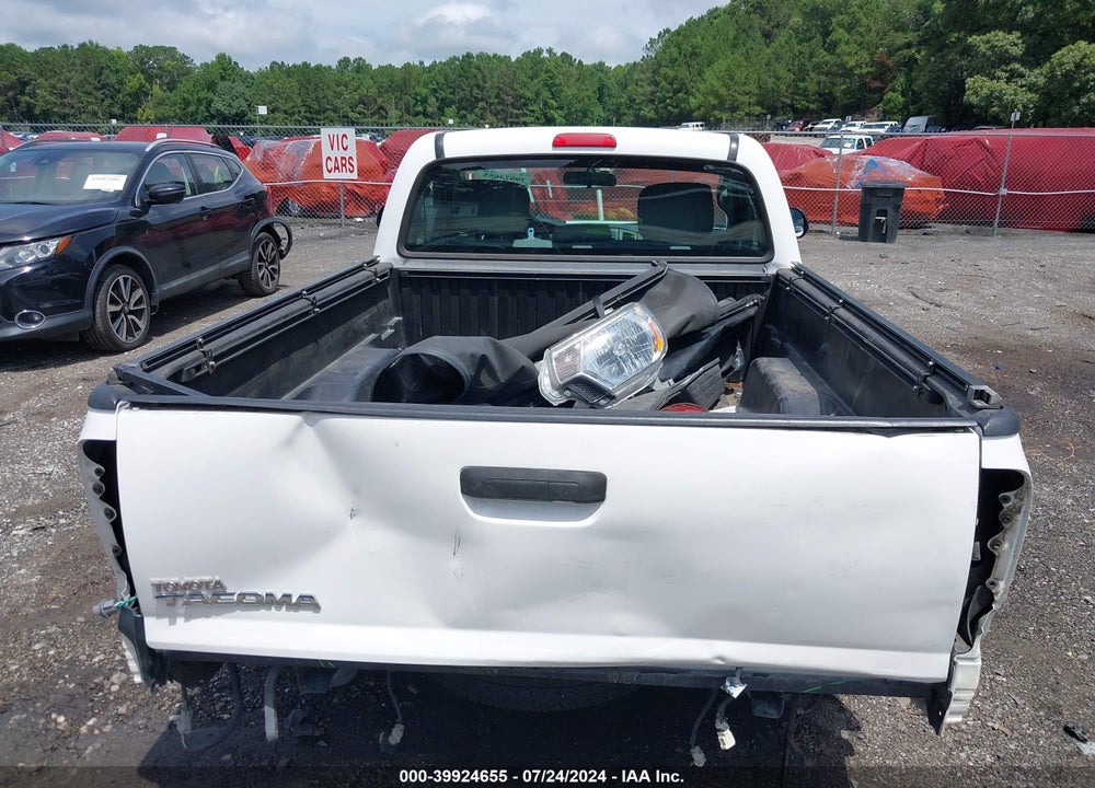 2014 TOYOTA TACOMA VIN: 5TFNX4CN2EX033113