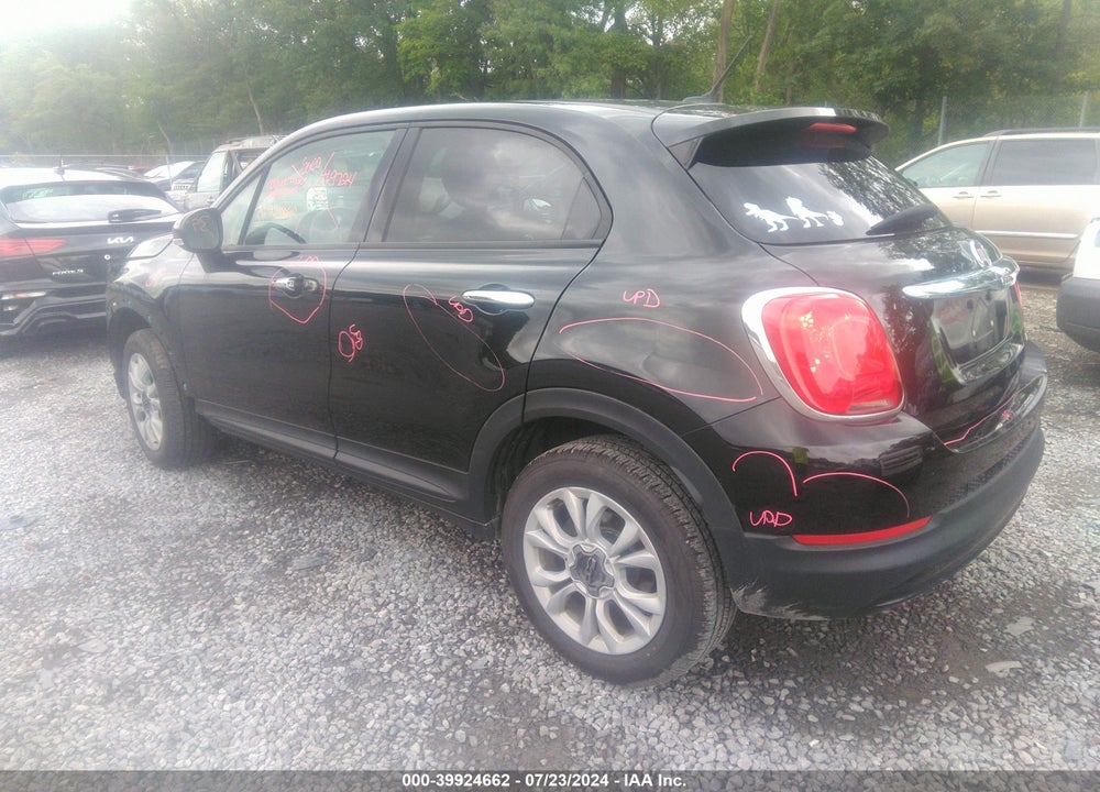 2016 FIAT 500X EASY VIN: ZFBCFYBT2GP463859