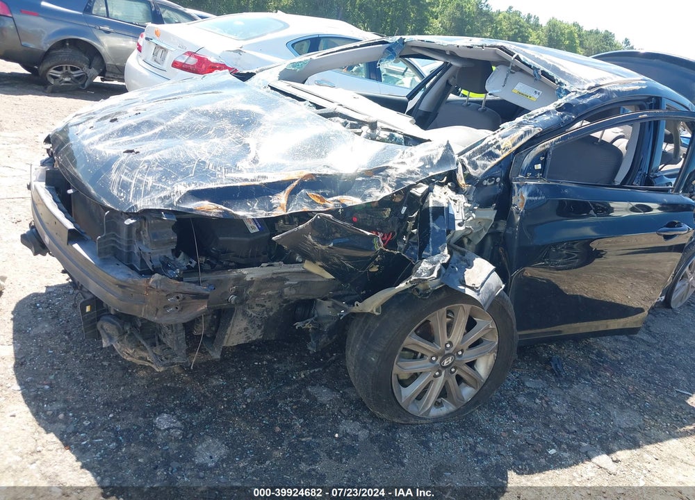 2016 HYUNDAI ELANTRA SE VIN: KMHDH4AEXGU575832