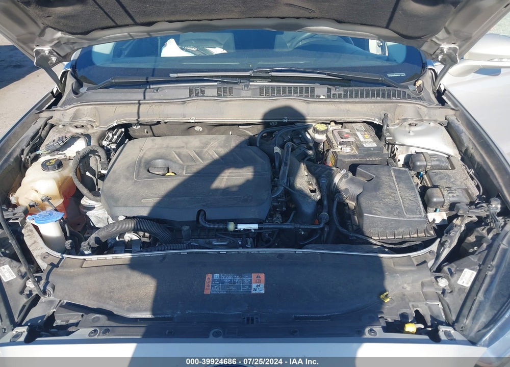 2015 FORD FUSION SE VIN: 3FA6P0HD0FR306417