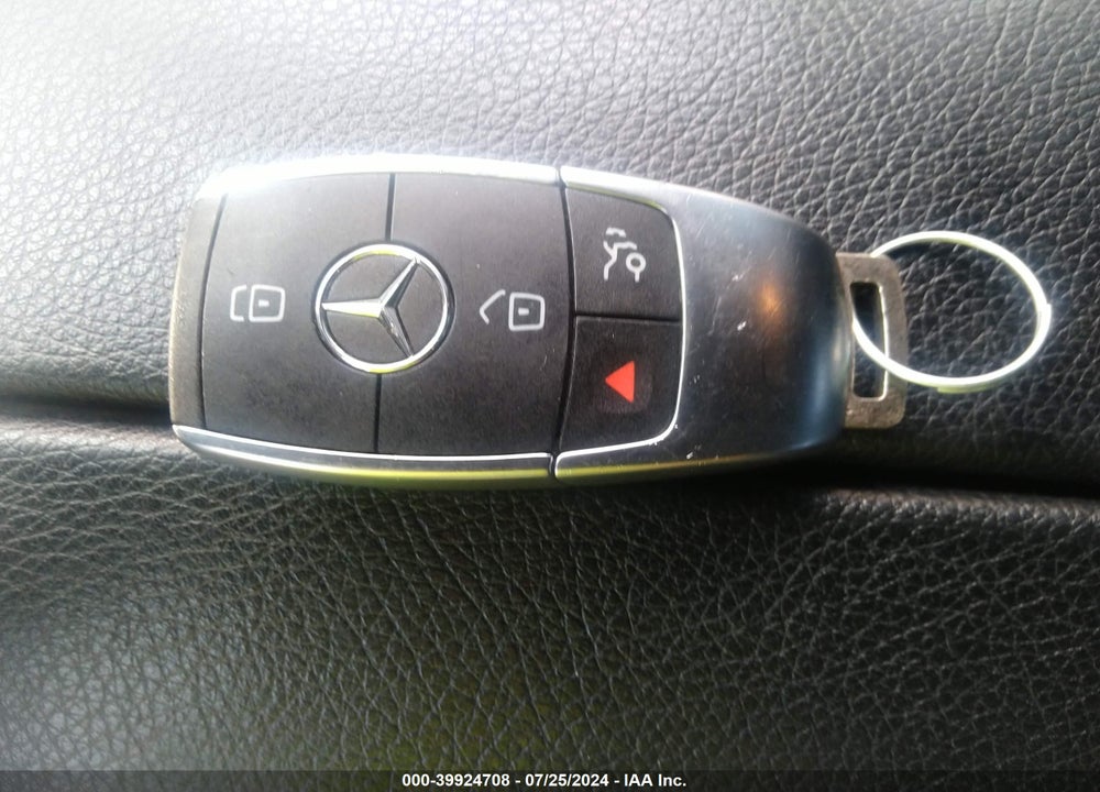 2020 MERCEDES-BENZ GLC 300 VIN: W1N0G8DBXLF772277