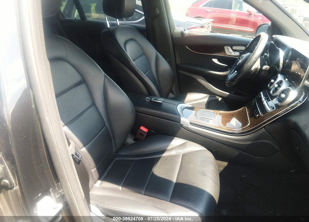2020 MERCEDES-BENZ GLC 300 VIN: W1N0G8DBXLF772277