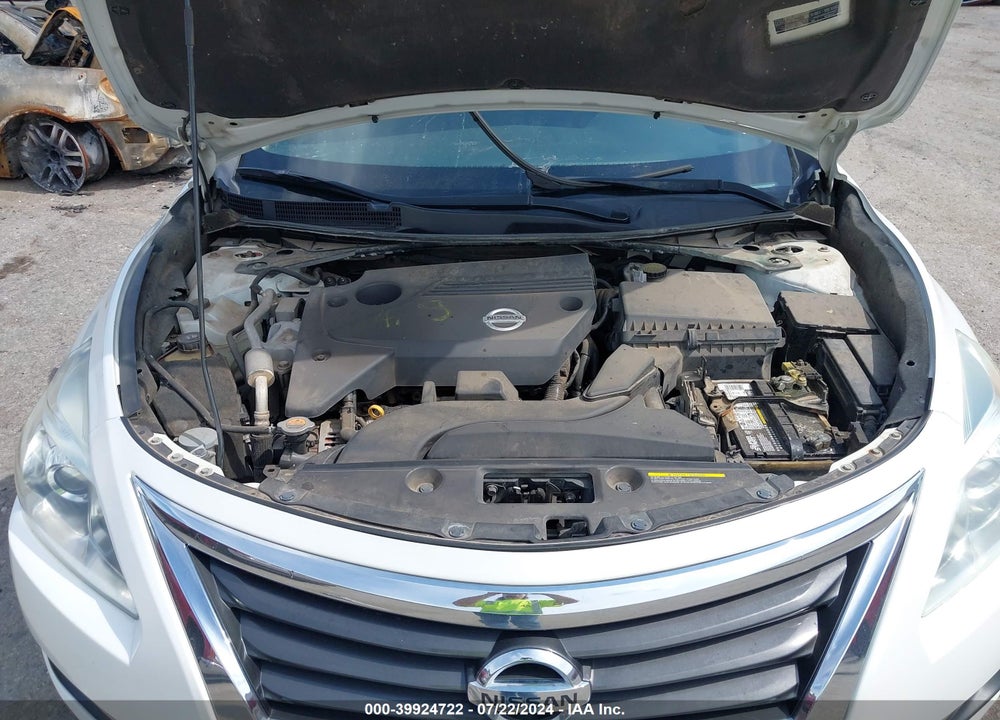 2014 NISSAN ALTIMA 2.5 SV VIN: 1N4AL3AP8EN208507