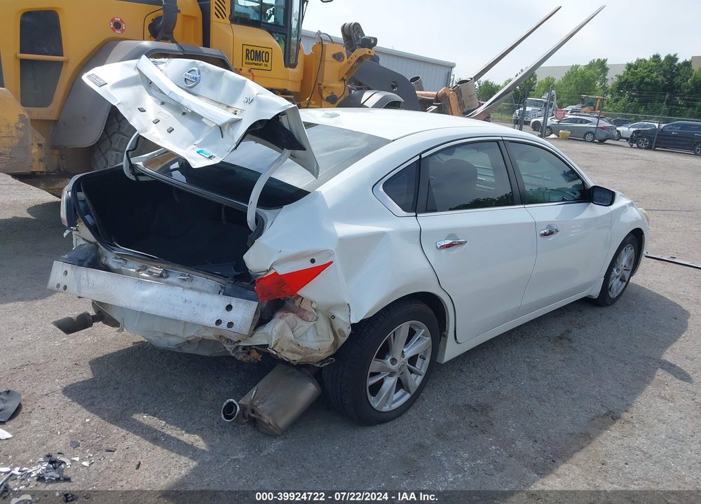2014 NISSAN ALTIMA 2.5 SV VIN: 1N4AL3AP8EN208507