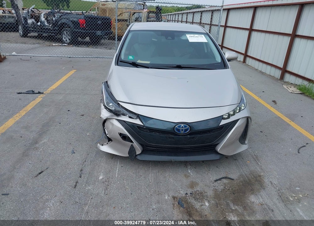 2021 TOYOTA PRIUS PRIME LE VIN: JTDKAMFP0M3179338
