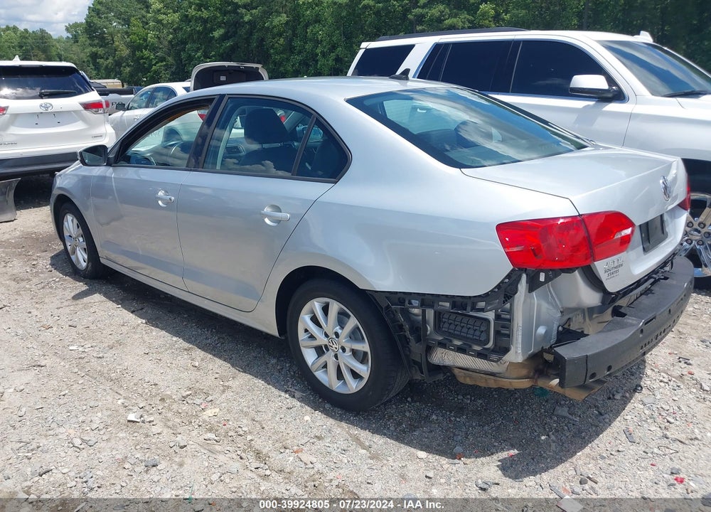 2011 VOLKSWAGEN JETTA 2.5L SE VIN: 3VWDX7AJXBM349905