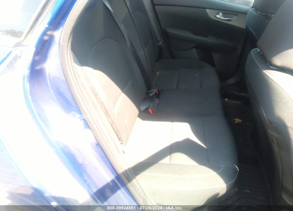 2021 KIA FORTE LXS VIN: 3KPF24AD7ME354592