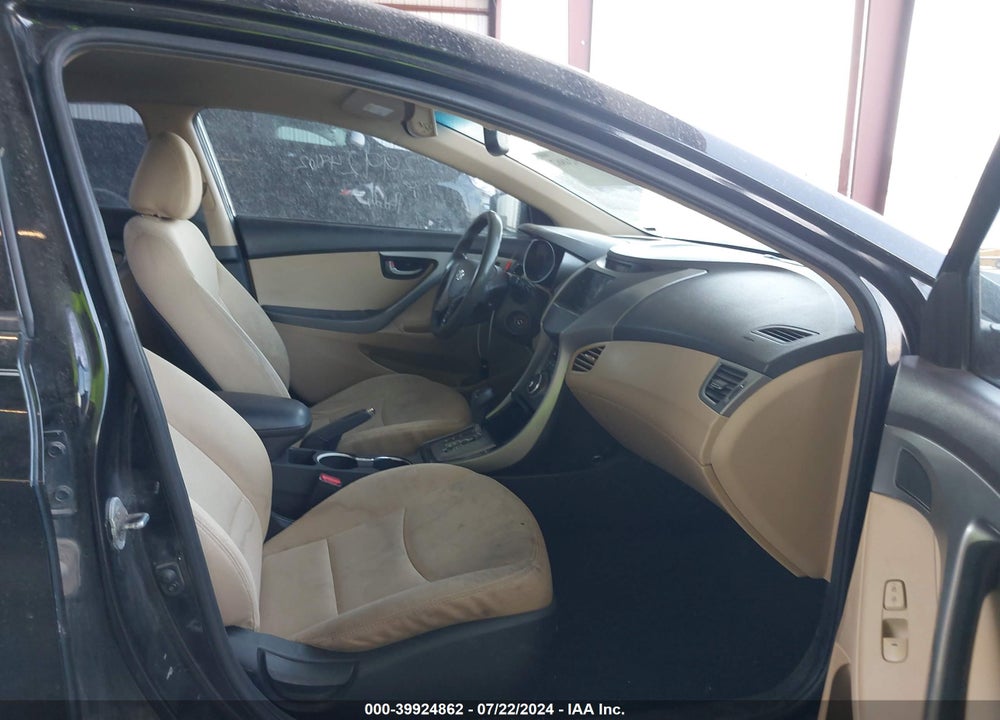 2013 HYUNDAI ELANTRA GLS VIN: 5NPDH4AE8DH197018