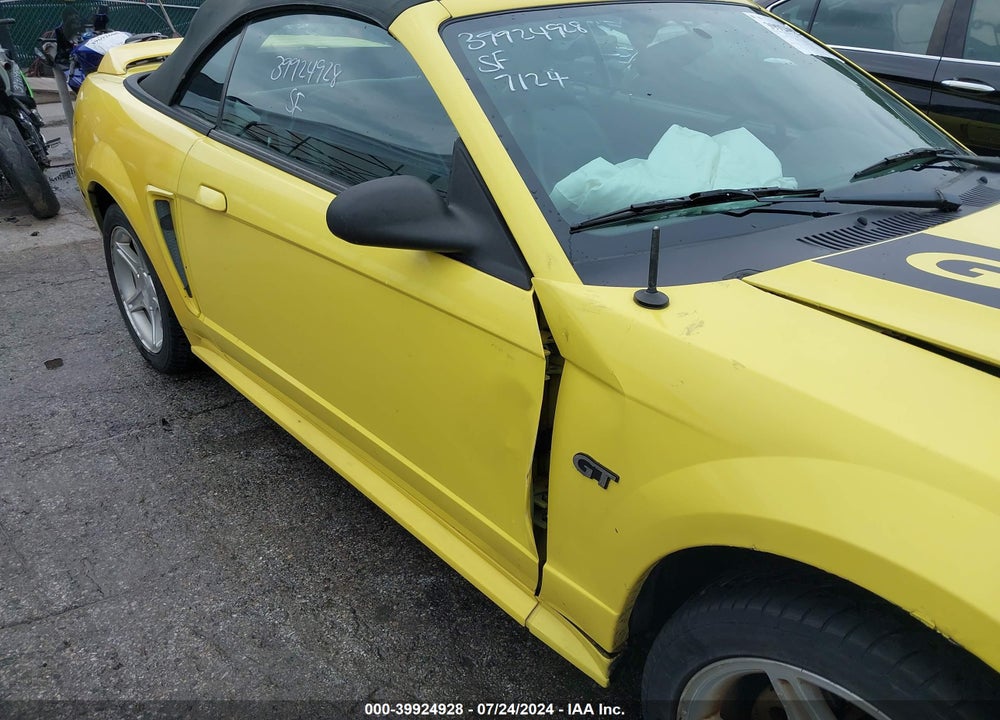 2000 FORD MUSTANG GT VIN: 1FAFP45X8YF247249