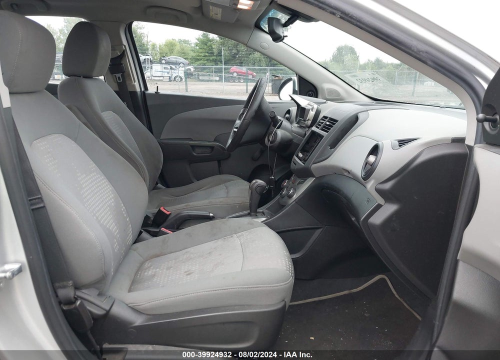 2012 CHEVROLET SONIC 2LS VIN: 1G1JA5SH6C4230553