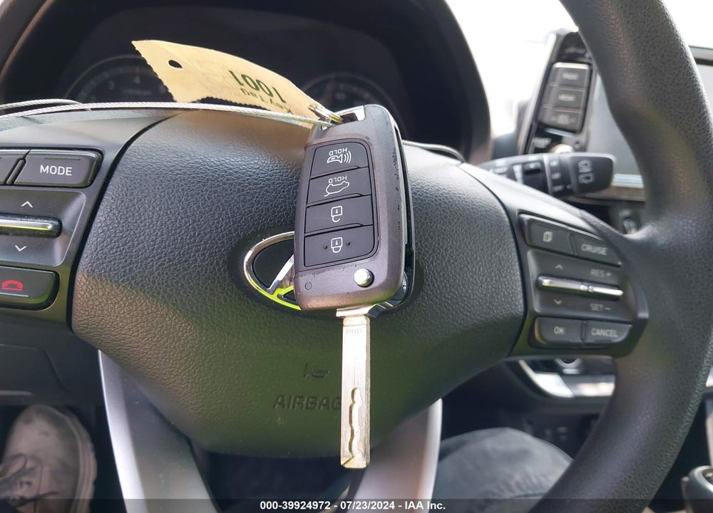 2018 HYUNDAI ELANTRA GT VIN: KMHH35LE1JU038762