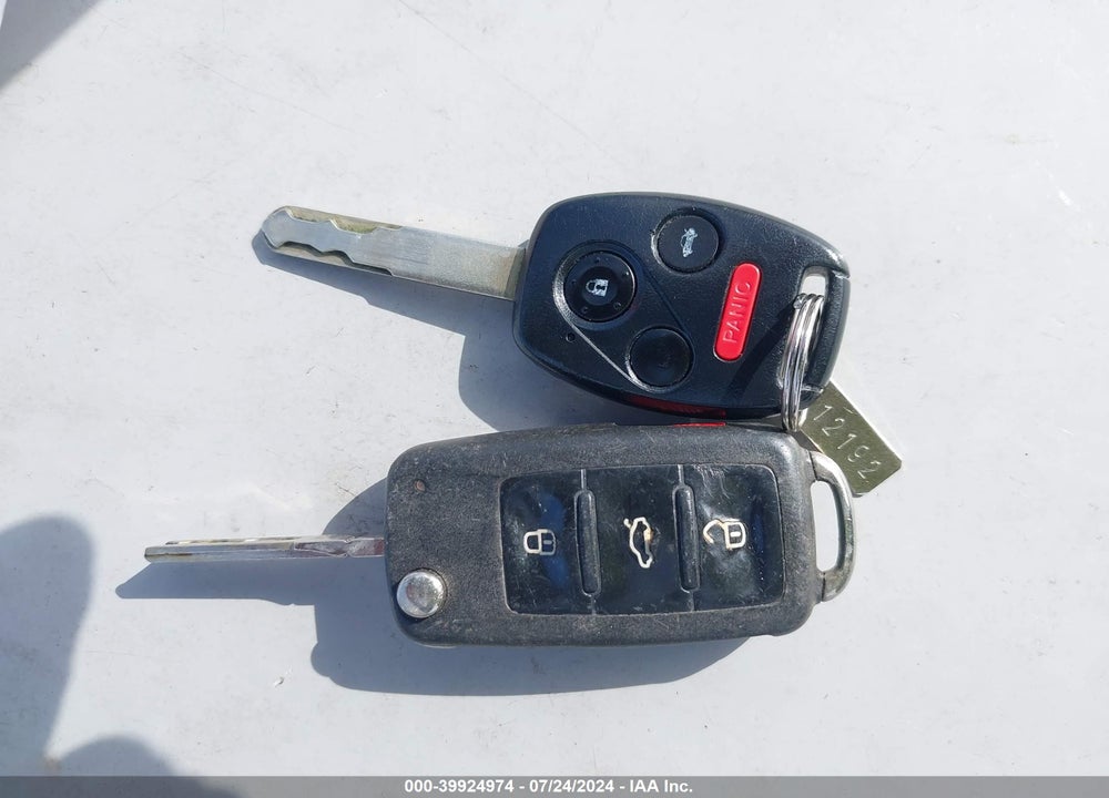 2004 HONDA ACCORD 3.0 EX VIN: 1HGCM82634A014140